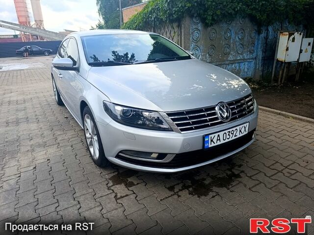 Серый Фольксваген CC, объемом двигателя 2 л и пробегом 186 тыс. км за 14000 $, фото 1 на Automoto.ua