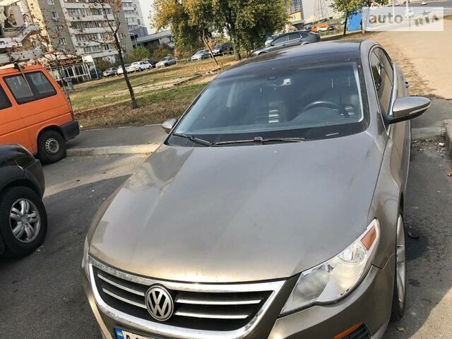 Серый Фольксваген CC / Passat CC, объемом двигателя 2 л и пробегом 124 тыс. км за 12500 $, фото 1 на Automoto.ua