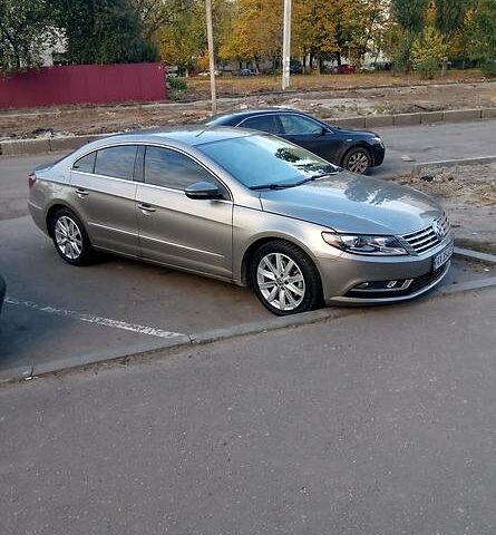 Серый Фольксваген CC / Passat CC, объемом двигателя 2 л и пробегом 71 тыс. км за 17999 $, фото 1 на Automoto.ua