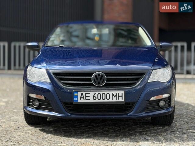 Синий Фольксваген CC / Passat CC, объемом двигателя 1.97 л и пробегом 232 тыс. км за 7500 $, фото 1 на Automoto.ua