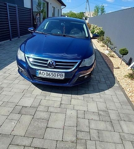 Синий Фольксваген CC / Passat CC, объемом двигателя 1.97 л и пробегом 296 тыс. км за 10500 $, фото 1 на Automoto.ua
