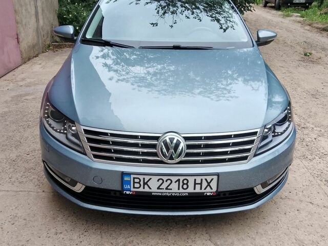 Синий Фольксваген CC / Passat CC, объемом двигателя 1.98 л и пробегом 205 тыс. км за 8800 $, фото 1 на Automoto.ua