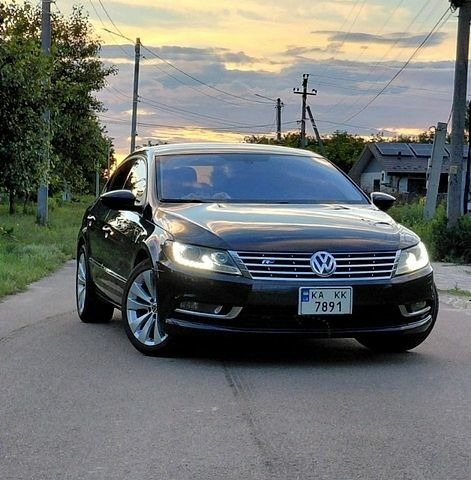 Синий Фольксваген CC / Passat CC, объемом двигателя 1.98 л и пробегом 190 тыс. км за 11000 $, фото 1 на Automoto.ua