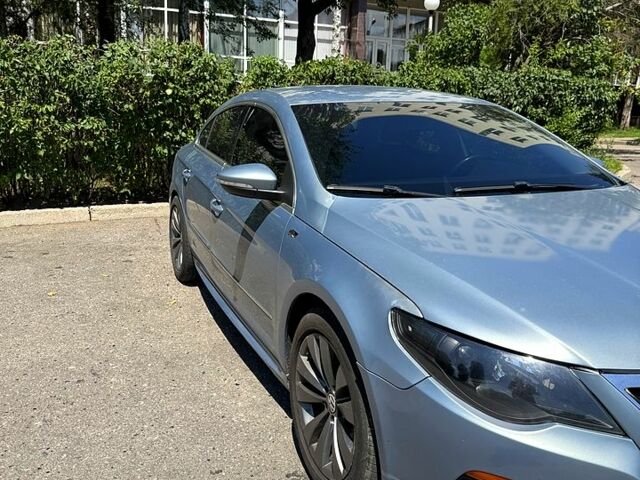 Синій Фольксваген CC, об'ємом двигуна 2 л та пробігом 205 тис. км за 7999 $, фото 1 на Automoto.ua