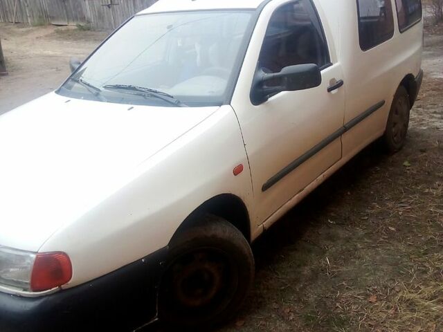 Білий Фольксваген Кадді, об'ємом двигуна 1.6 л та пробігом 0 тис. км за 1400 $, фото 1 на Automoto.ua