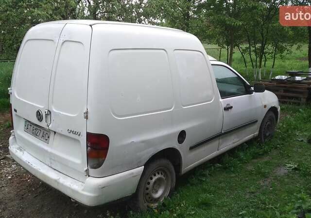 Белый Фольксваген Кадди, объемом двигателя 0 л и пробегом 225 тыс. км за 999 $, фото 1 на Automoto.ua