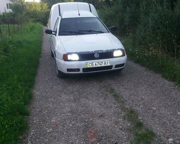 Белый Фольксваген Кадди, объемом двигателя 1.9 л и пробегом 140 тыс. км за 1400 $, фото 1 на Automoto.ua