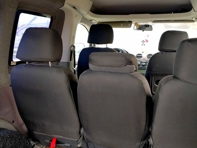 Белый Фольксваген Кадди, объемом двигателя 2 л и пробегом 351 тыс. км за 5500 $, фото 1 на Automoto.ua