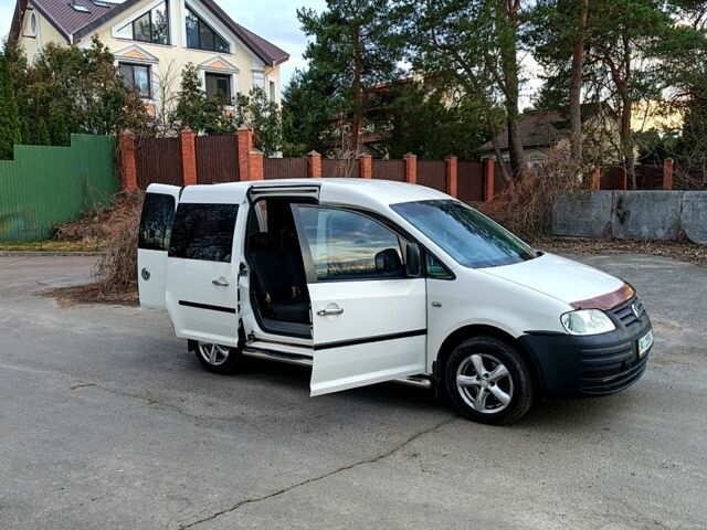 Білий Фольксваген Кадді, об'ємом двигуна 2 л та пробігом 350 тис. км за 5000 $, фото 1 на Automoto.ua