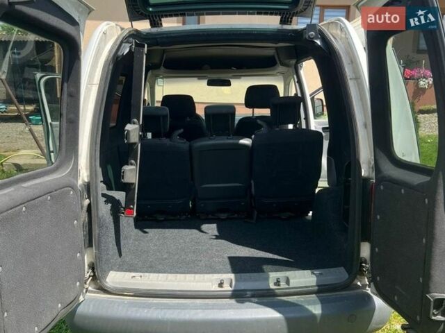 Білий Фольксваген Кадді, об'ємом двигуна 1.9 л та пробігом 4 тис. км за 5000 $, фото 1 на Automoto.ua