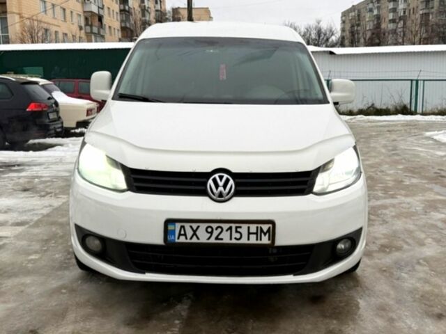 Белый Фольксваген Кадди, объемом двигателя 1.6 л и пробегом 23800 тыс. км за 6200 $, фото 1 на Automoto.ua