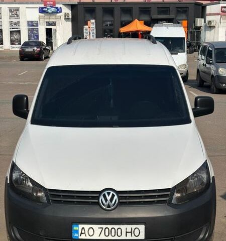 Белый Фольксваген Кадди, объемом двигателя 1.6 л и пробегом 316 тыс. км за 6800 $, фото 1 на Automoto.ua