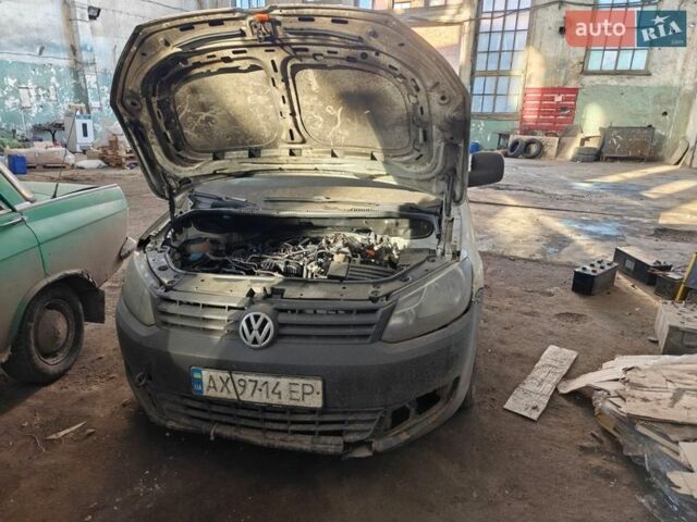 Белый Фольксваген Кадди, объемом двигателя 1.6 л и пробегом 700 тыс. км за 4000 $, фото 1 на Automoto.ua