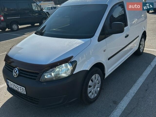 Белый Фольксваген Кадди, объемом двигателя 1.2 л и пробегом 295 тыс. км за 5900 $, фото 1 на Automoto.ua