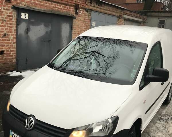 Белый Фольксваген Кадди, объемом двигателя 2 л и пробегом 335 тыс. км за 5800 $, фото 1 на Automoto.ua