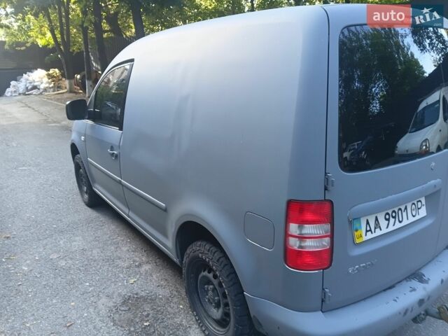 Білий Фольксваген Кадді, об'ємом двигуна 1.6 л та пробігом 260 тис. км за 6500 $, фото 1 на Automoto.ua