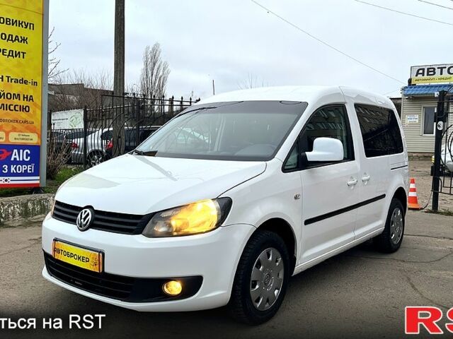 Білий Фольксваген Кадді, об'ємом двигуна 1.6 л та пробігом 223 тис. км за 9700 $, фото 1 на Automoto.ua