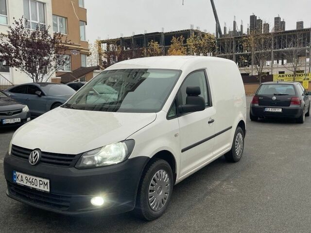 Білий Фольксваген Кадді, об'ємом двигуна 1.6 л та пробігом 325 тис. км за 5700 $, фото 1 на Automoto.ua