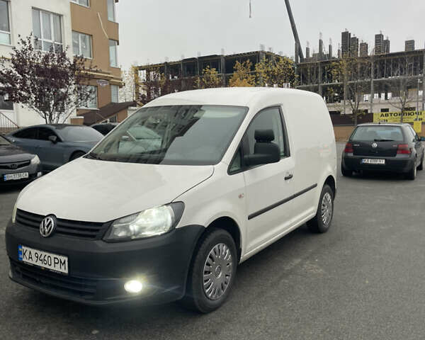 Білий Фольксваген Кадді, об'ємом двигуна 1.6 л та пробігом 305 тис. км за 8700 $, фото 1 на Automoto.ua