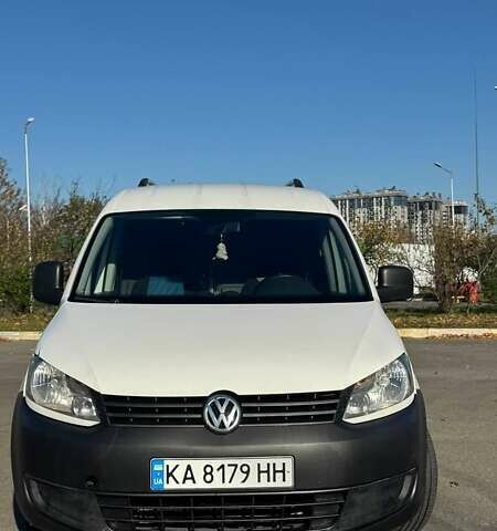 Білий Фольксваген Кадді, об'ємом двигуна 1.2 л та пробігом 260 тис. км за 6400 $, фото 1 на Automoto.ua