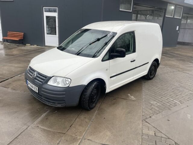 Белый Фольксваген Кадди, объемом двигателя 2 л и пробегом 340 тыс. км за 3000 $, фото 1 на Automoto.ua