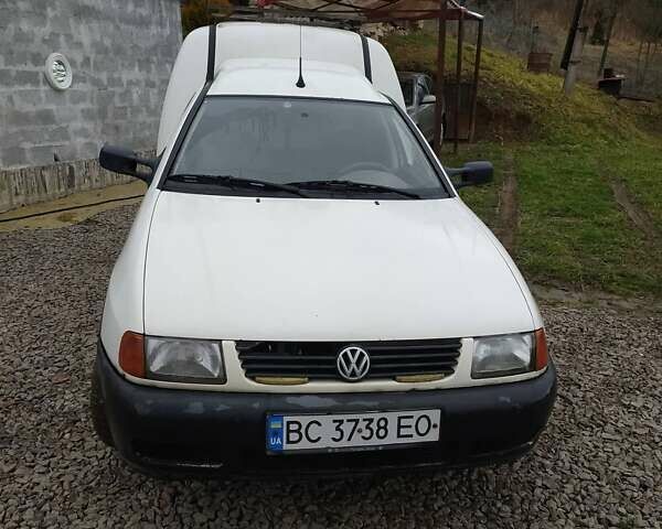 Білий Фольксваген Кадді, об'ємом двигуна 1.39 л та пробігом 260 тис. км за 1800 $, фото 1 на Automoto.ua