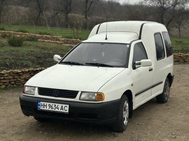 Білий Фольксваген Кадді, об'ємом двигуна 1.9 л та пробігом 256 тис. км за 2100 $, фото 1 на Automoto.ua
