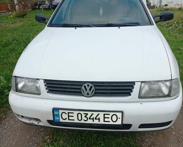 Белый Фольксваген Кадди, объемом двигателя 1.39 л и пробегом 285 тыс. км за 1900 $, фото 1 на Automoto.ua