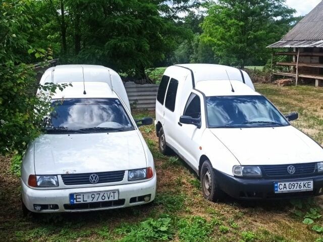 Білий Фольксваген Кадді, об'ємом двигуна 0 л та пробігом 300 тис. км за 1600 $, фото 1 на Automoto.ua