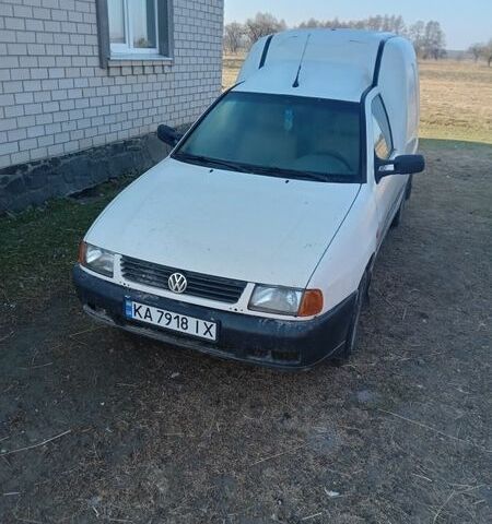 Белый Фольксваген Кадди, объемом двигателя 1.9 л и пробегом 320 тыс. км за 1800 $, фото 1 на Automoto.ua