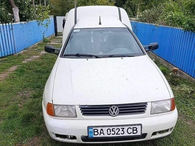 Белый Фольксваген Кадди, объемом двигателя 1.4 л и пробегом 70 тыс. км за 1699 $, фото 1 на Automoto.ua