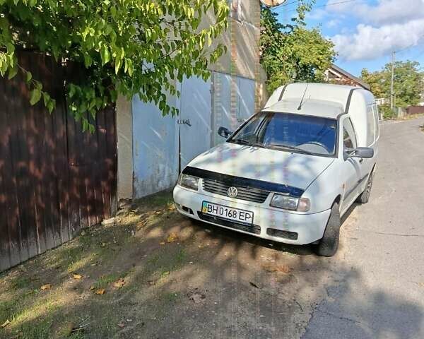 Білий Фольксваген Кадді, об'ємом двигуна 1.39 л та пробігом 270 тис. км за 2500 $, фото 1 на Automoto.ua