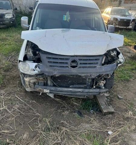 Белый Фольксваген Кадди, объемом двигателя 1.9 л и пробегом 420 тыс. км за 2400 $, фото 1 на Automoto.ua