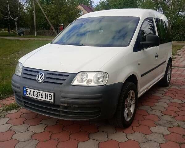Белый Фольксваген Кадди, объемом двигателя 1.99 л и пробегом 400 тыс. км за 5300 $, фото 1 на Automoto.ua