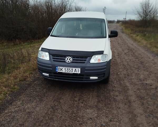 Білий Фольксваген Кадді, об'ємом двигуна 2 л та пробігом 316 тис. км за 6000 $, фото 1 на Automoto.ua