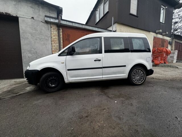 Білий Фольксваген Кадді, об'ємом двигуна 0 л та пробігом 321 тис. км за 3000 $, фото 1 на Automoto.ua