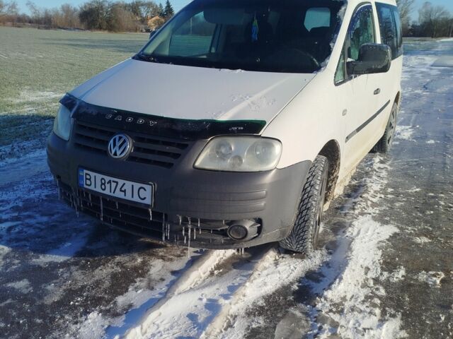 Білий Фольксваген Кадді, об'ємом двигуна 1.6 л та пробігом 314 тис. км за 4100 $, фото 1 на Automoto.ua