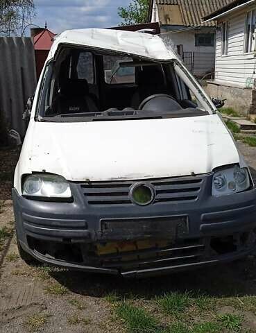 Белый Фольксваген Кадди, объемом двигателя 2 л и пробегом 300 тыс. км за 2400 $, фото 1 на Automoto.ua