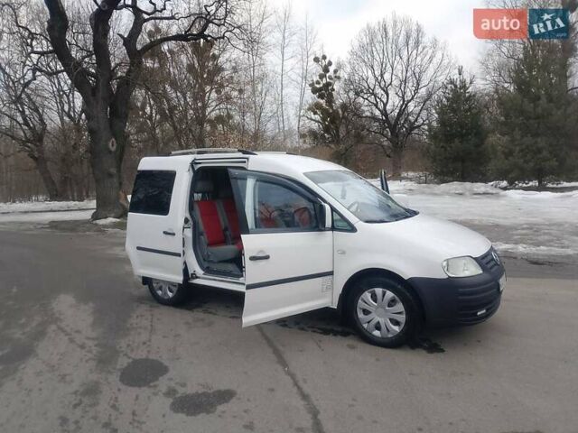 Білий Фольксваген Кадді, об'ємом двигуна 1.9 л та пробігом 256 тис. км за 5900 $, фото 1 на Automoto.ua