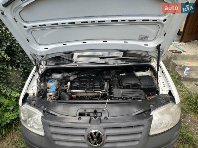 Білий Фольксваген Кадді, об'ємом двигуна 1.9 л та пробігом 310 тис. км за 4200 $, фото 1 на Automoto.ua