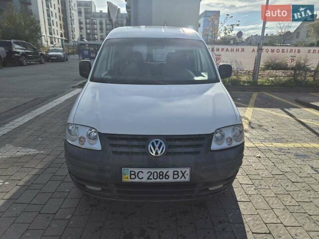Белый Фольксваген Кадди, объемом двигателя 2 л и пробегом 313 тыс. км за 4700 $, фото 1 на Automoto.ua