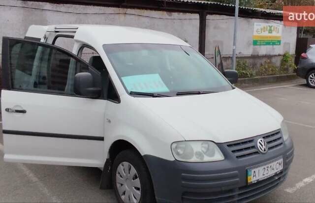 Білий Фольксваген Кадді, об'ємом двигуна 2 л та пробігом 800 тис. км за 4300 $, фото 1 на Automoto.ua