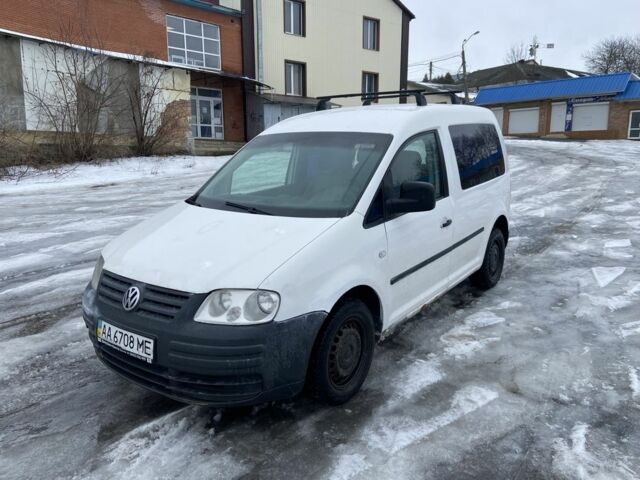 Белый Фольксваген Кадди, объемом двигателя 1.4 л и пробегом 350 тыс. км за 2999 $, фото 1 на Automoto.ua
