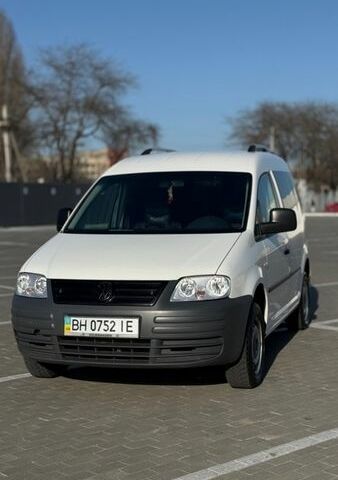 Білий Фольксваген Кадді, об'ємом двигуна 1.9 л та пробігом 228 тис. км за 4300 $, фото 1 на Automoto.ua