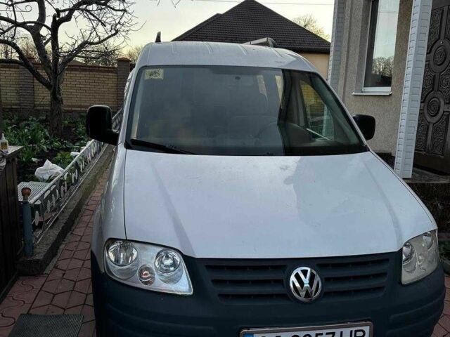 Белый Фольксваген Кадди, объемом двигателя 2 л и пробегом 360 тыс. км за 4500 $, фото 1 на Automoto.ua