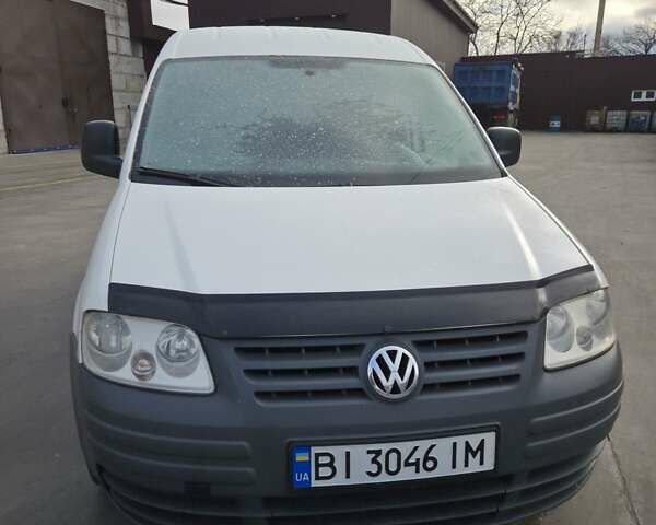 Белый Фольксваген Кадди, объемом двигателя 1.97 л и пробегом 215 тыс. км за 5350 $, фото 1 на Automoto.ua