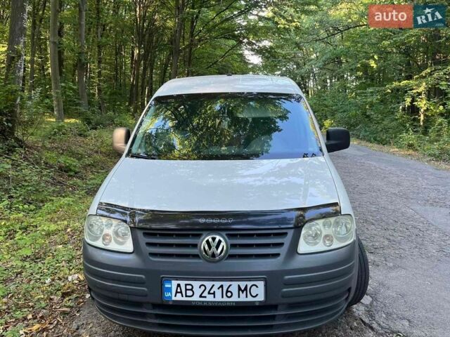 Белый Фольксваген Кадди, объемом двигателя 1.9 л и пробегом 345 тыс. км за 5800 $, фото 1 на Automoto.ua