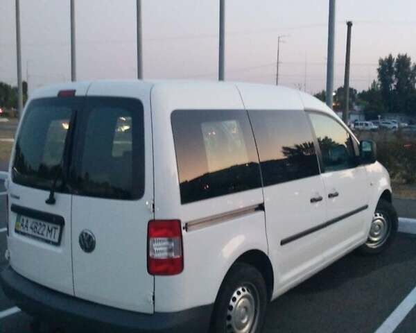 Белый Фольксваген Кадди, объемом двигателя 2 л и пробегом 354 тыс. км за 5100 $, фото 1 на Automoto.ua