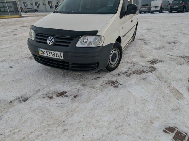 Белый Фольксваген Кадди, объемом двигателя 2 л и пробегом 233 тыс. км за 4999 $, фото 1 на Automoto.ua