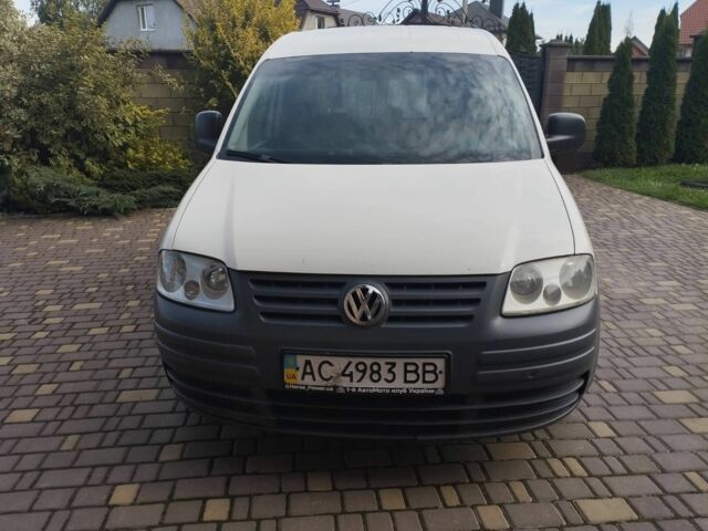 Белый Фольксваген Кадди, объемом двигателя 2 л и пробегом 257 тыс. км за 4500 $, фото 1 на Automoto.ua